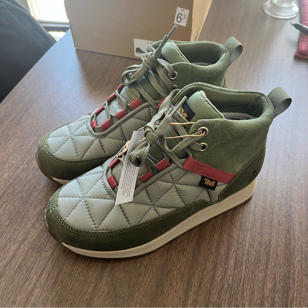 Teva Reember Commute Boots